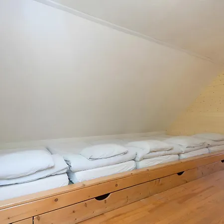 De Montagne 13 Couchages Шале